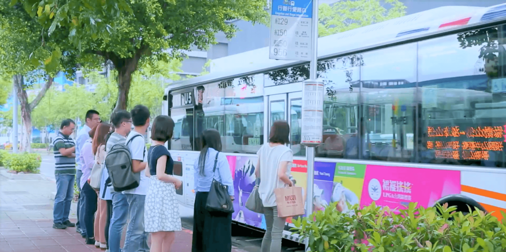 Digital Transformation of Taipei bus