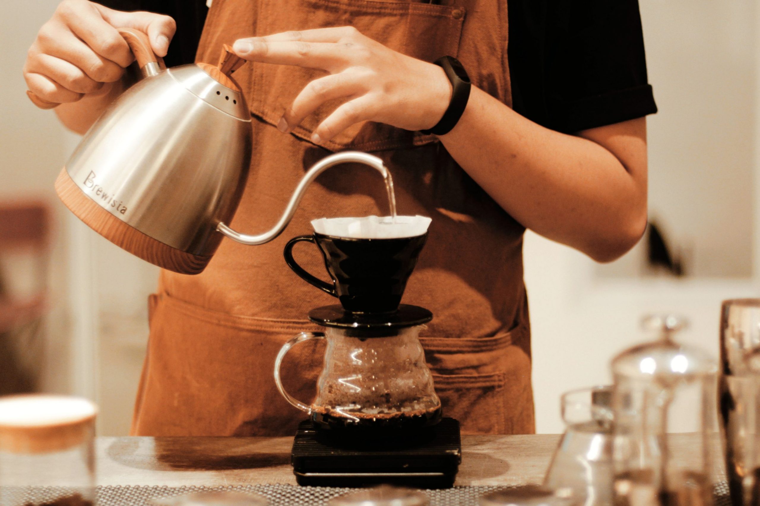 透過手沖咖啡教學,學習從咖啡豆萃取最完美的風味。